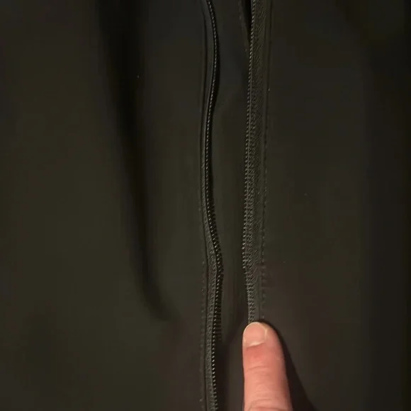 The North Face Black Hooded Jacket - Picture 3 of 4